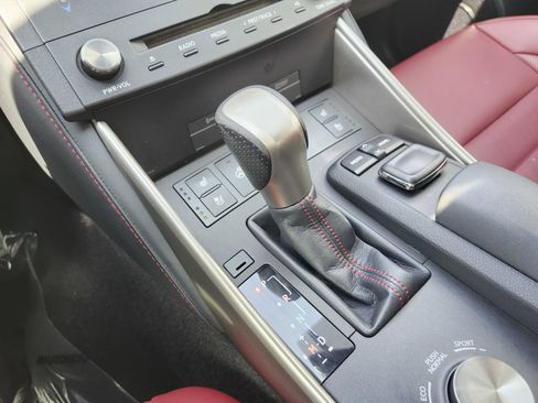 Used 2016 Lexus IS 300 AWD w/ F Sport Package image 37