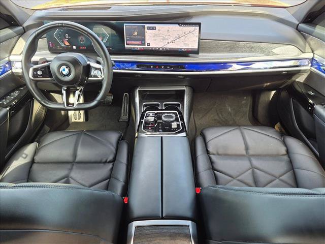 Used 2023 BMW 740i RWD image 18