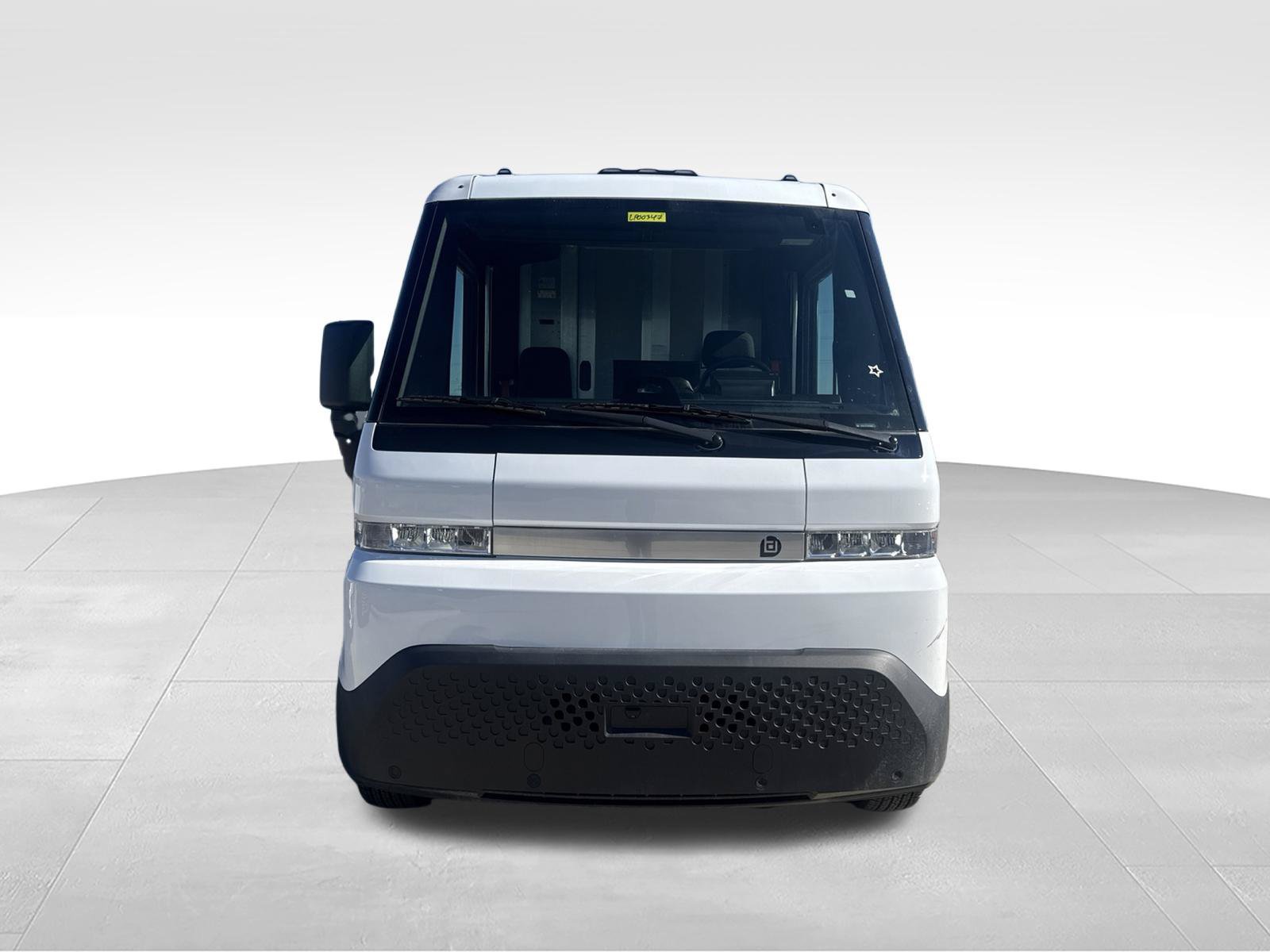 Used 2024 Chevrolet Brightdrop 600 w/ Commercial Equipment Package AWD/4WD image 2