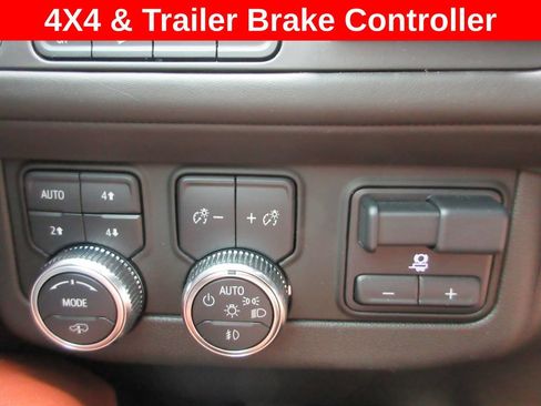 Certified 2023 GMC Yukon Denali Ultimate AWD/4WD image 24