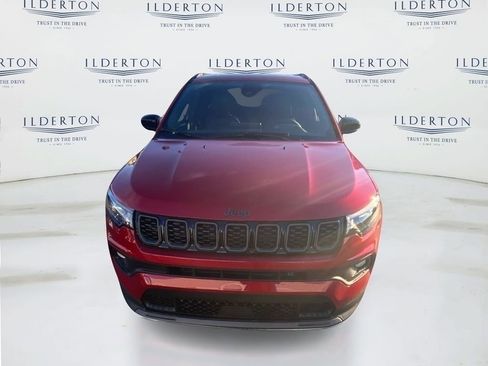 New 2026 Jeep Compass Latitude image 2