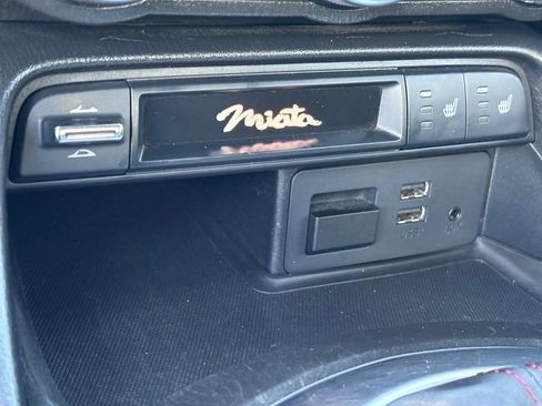 Used 2019 MAZDA MX-5 Miata RF Grand Touring image 23