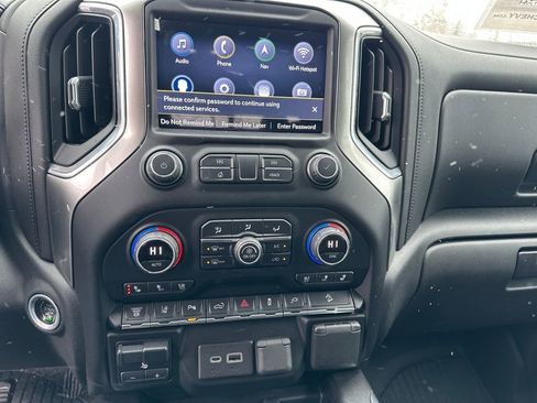 Certified 2020 Chevrolet Silverado 2500 LTZ image 32