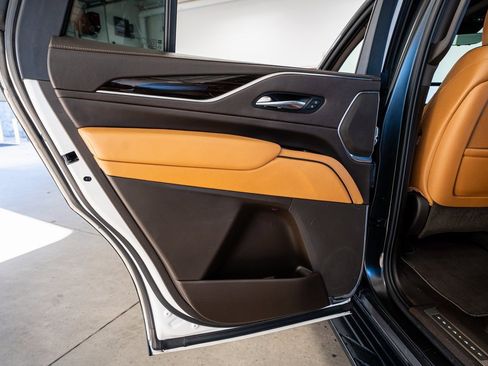 Used 2021 Cadillac Escalade Sport w/ Driver Assist Tech Package image 52