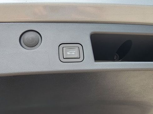 New 2026 GMC Terrain AT4 w/ Convenience Package III image 48