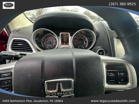 Used 2014 Dodge Journey SXT w/ Flexible Seating Group image 19