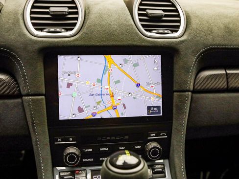 Certified 2024 Porsche 718 Cayman GT4 RS image 25