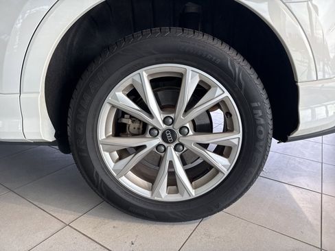 Used 2023 Audi Q3 2.0T Premium image 12