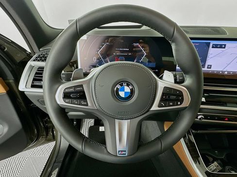 Used 2026 BMW X5 sDrive40i w/ M Sport Package RWD image 10