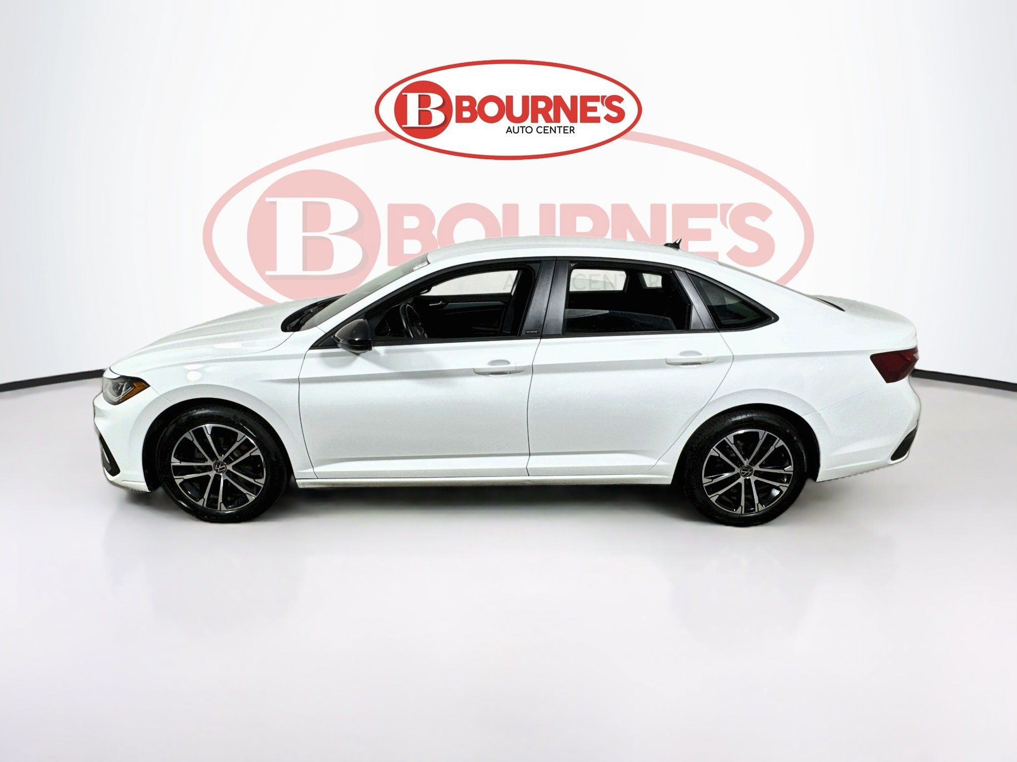 Used 2025 Volkswagen Jetta Sport FWD image 6