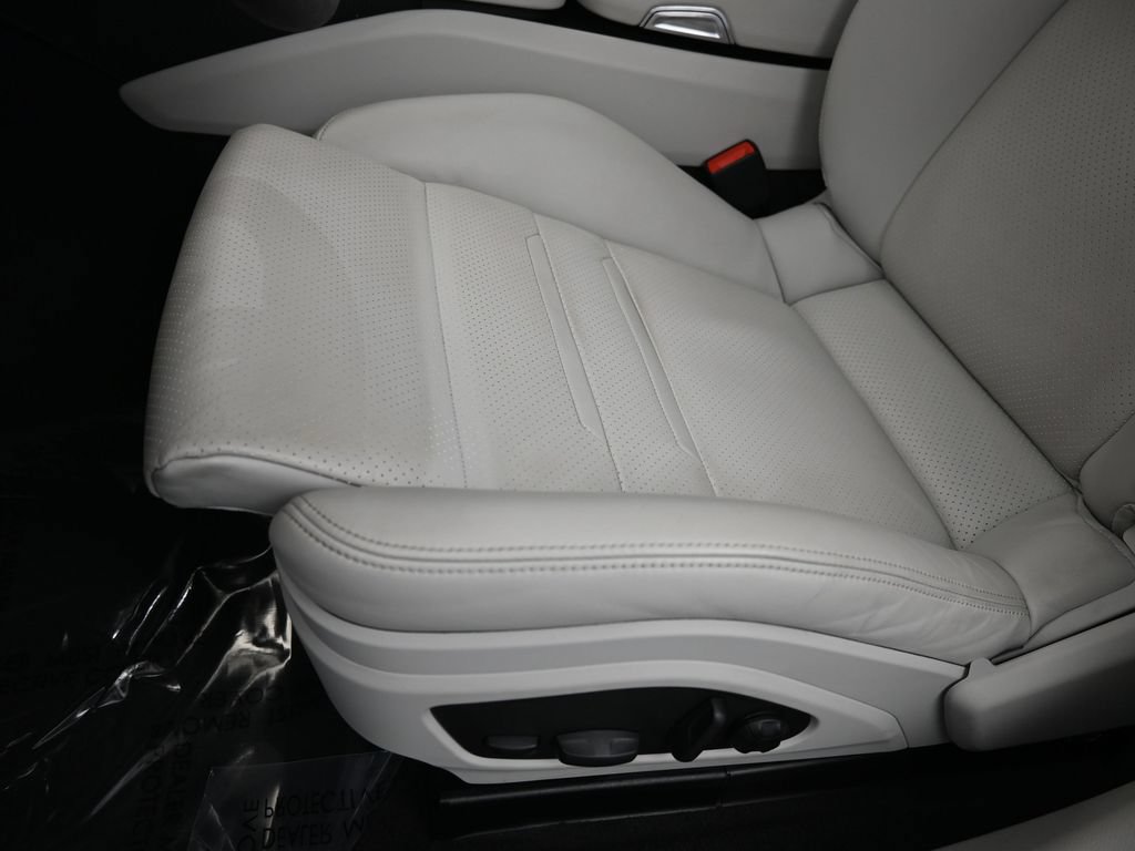 Certified 2022 Porsche Panamera GTS AWD/4WD image 23