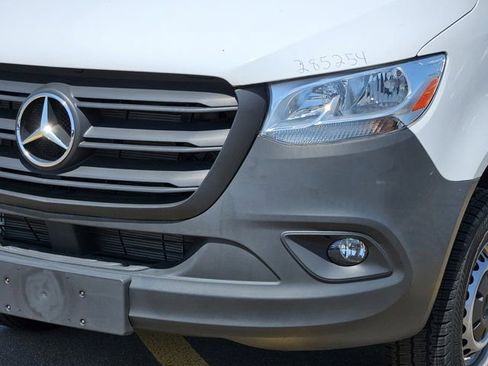 New 2024 Mercedes-Benz Sprinter 3500 image 9