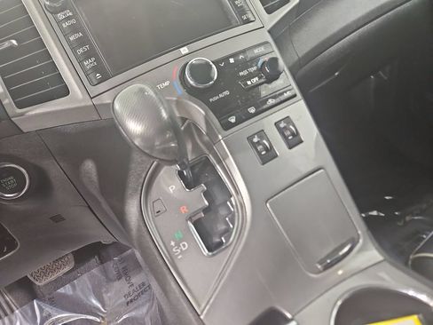 Used 2014 Toyota Venza Limited AWD/4WD image 25