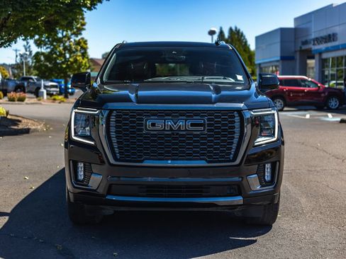 Used 2024 GMC Yukon XL Denali Ultimate AWD/4WD image 5