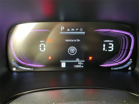 Certified 2023 Kia Soul S image 5