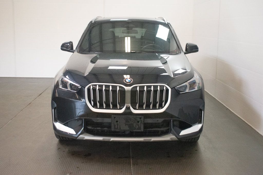 Used 2025 BMW X1 xDrive28i w/ Premium Package AWD/4WD image 2