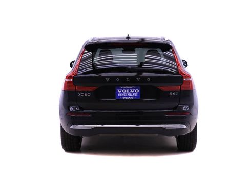 Certified 2022 Volvo XC60 B6 Inscription w/ Advanced Package image 7