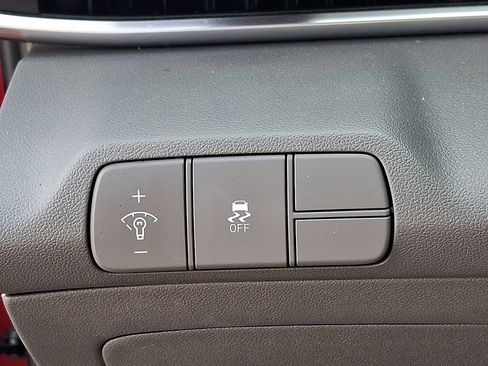 Used 2025 Hyundai Elantra Sport FWD image 27