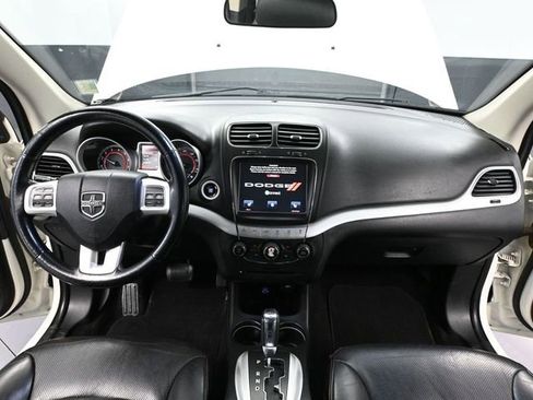 Used 2018 Dodge Journey GT image 22