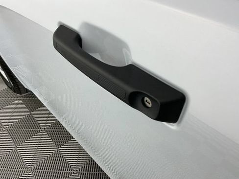 Used 2026 Ford Maverick XL AWD/4WD image 12