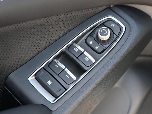 New 2025 Subaru Ascent Limited image 20