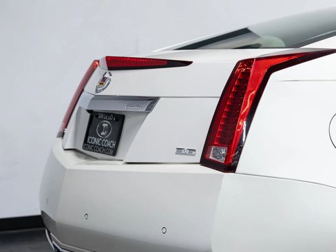 Used 2011 Cadillac CTS Performance image 9