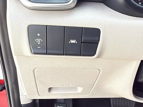 Used 2021 Kia Sportage LX AWD/4WD image 38