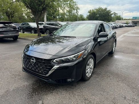 Used 2025 Nissan Sentra S FWD image 1