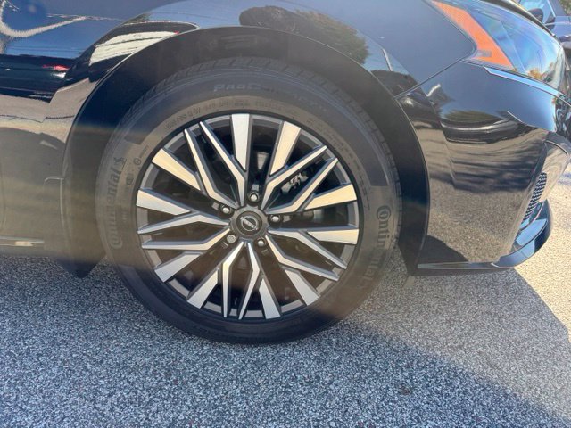 Certified 2023 Nissan Altima 2.5 SV FWD image 12