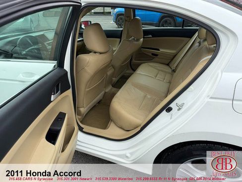 Used 2011 Honda Accord SE image 27