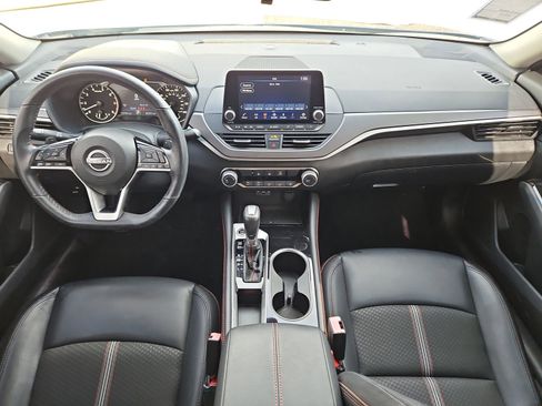 Certified 2024 Nissan Altima 2.5 SR image 18