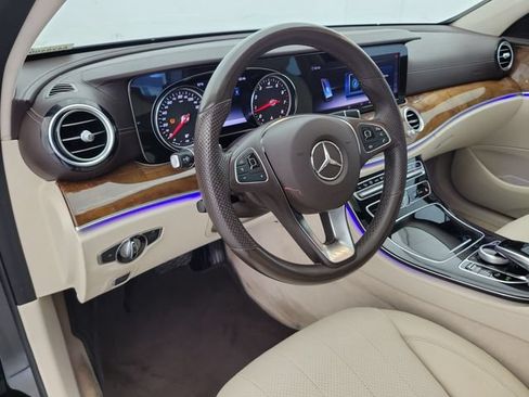 Used 2018 Mercedes-Benz E 300 image 20