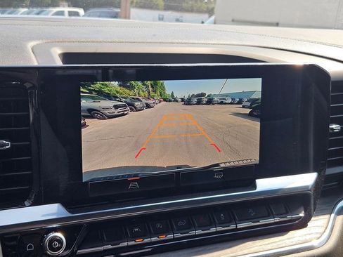 Used 2023 GMC Sierra 1500 SLT w/ SLT Premium Package image 24