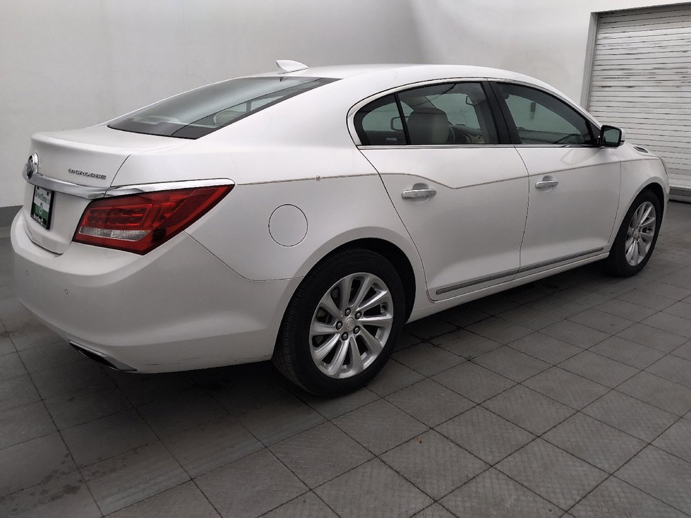 Used 2016 Buick LaCrosse Leather w/ Experience Buick Package FWD image 10