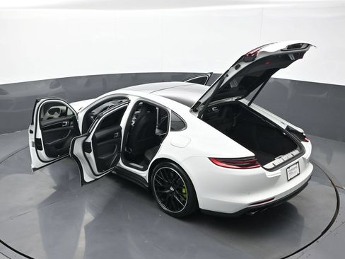Certified 2019 Porsche Panamera Turbo S w/ Premium Package Plus AWD/4WD image 29