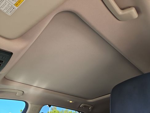 Used 2021 Nissan Rogue SL w/ Premium Package FWD image 14