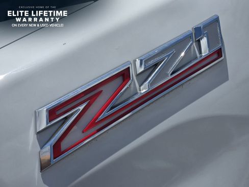 Used 2024 Chevrolet Silverado 2500 LTZ w/ LTZ Convenience Package AWD/4WD image 9