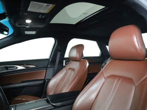 Used 2019 Lincoln MKZ Reserve image 17