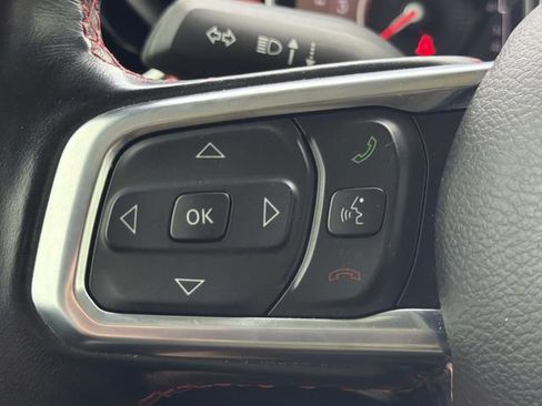 Used 2020 Jeep Gladiator Rubicon AWD/4WD image 25