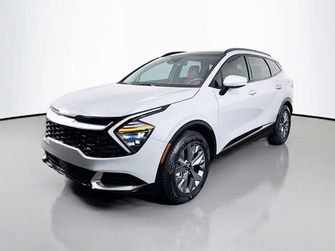 Used 2025 Kia Sportage SX image 5