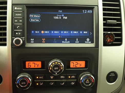 Used 2020 Nissan Frontier SV w/ Midnight Edition Floor Mats RWD image 15
