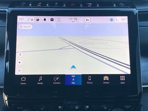 Used 2023 Jeep Grand Cherokee Overland w/ Luxury Tech Group IV image 12