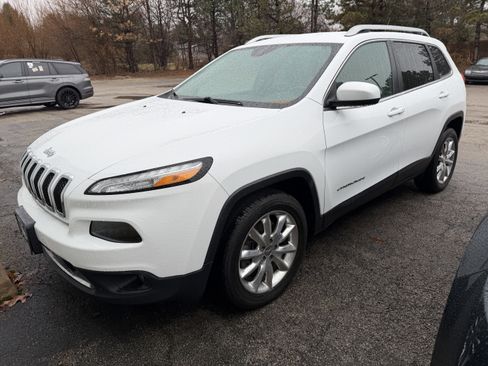 Used 2015 Jeep Cherokee Limited image 11