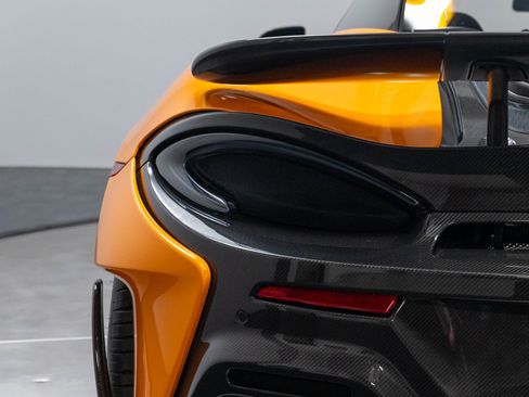 Used 2019 McLaren 600LT RWD image 45