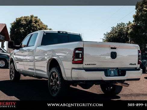 Used 2024 RAM 3500 Limited w/ Night Edition AWD/4WD image 5
