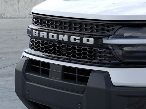 New 2026 Ford Bronco Sport Outer Banks w/ Outer Banks Tech Package+ AWD/4WD image 9