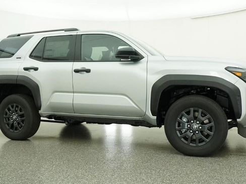 New 2026 Toyota 4Runner SR5 RWD image 28