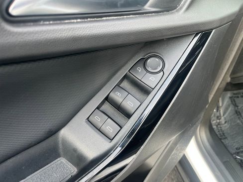 Certified 2025 Chevrolet Equinox LT image 13