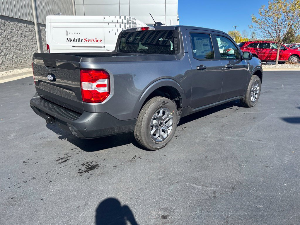 New 2026 Ford Maverick XLT w/ Equipment Group 301A AWD/4WD image 7