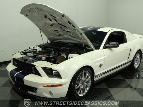 Used 2007 Ford Mustang Shelby GT500 RWD image 30